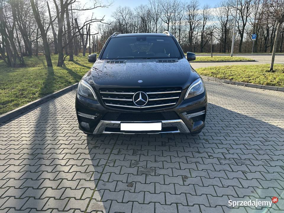MercedesBenz ML 4MaticAMGBixenon ILSSerwisHarman Legnica sprzedam