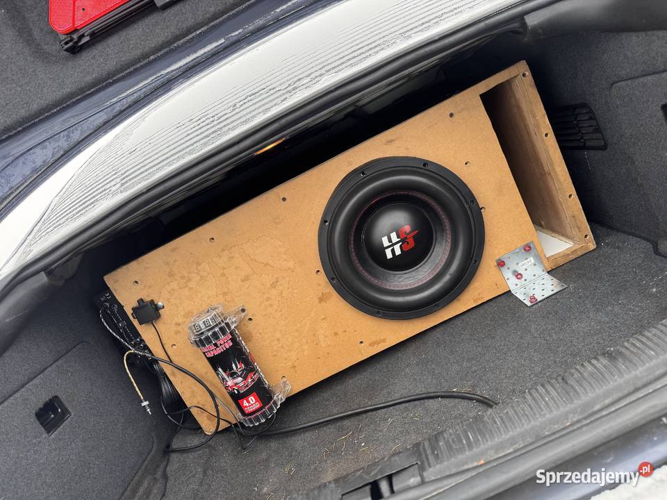 Sprzedam Subofer Wzmacniacze i pokrewne Chojnice