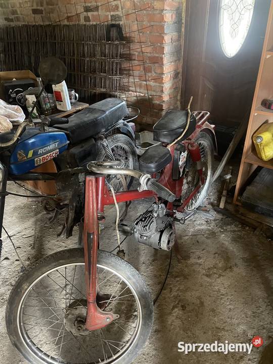 Komar 2350 z silnikiem na pedala Konradów