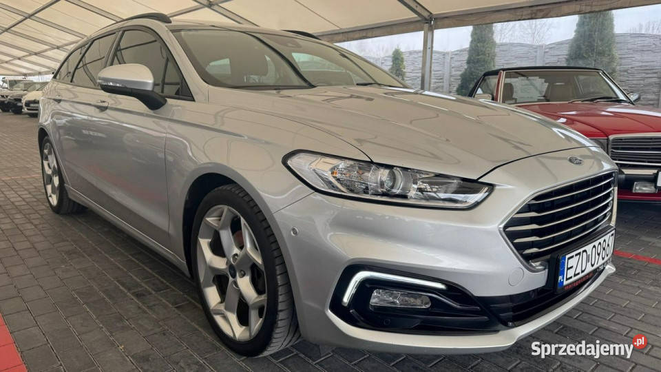 Ford Mondeo Ford Mondeo Mk5 2014 lakier metallic Mondeo Zduńska Wola