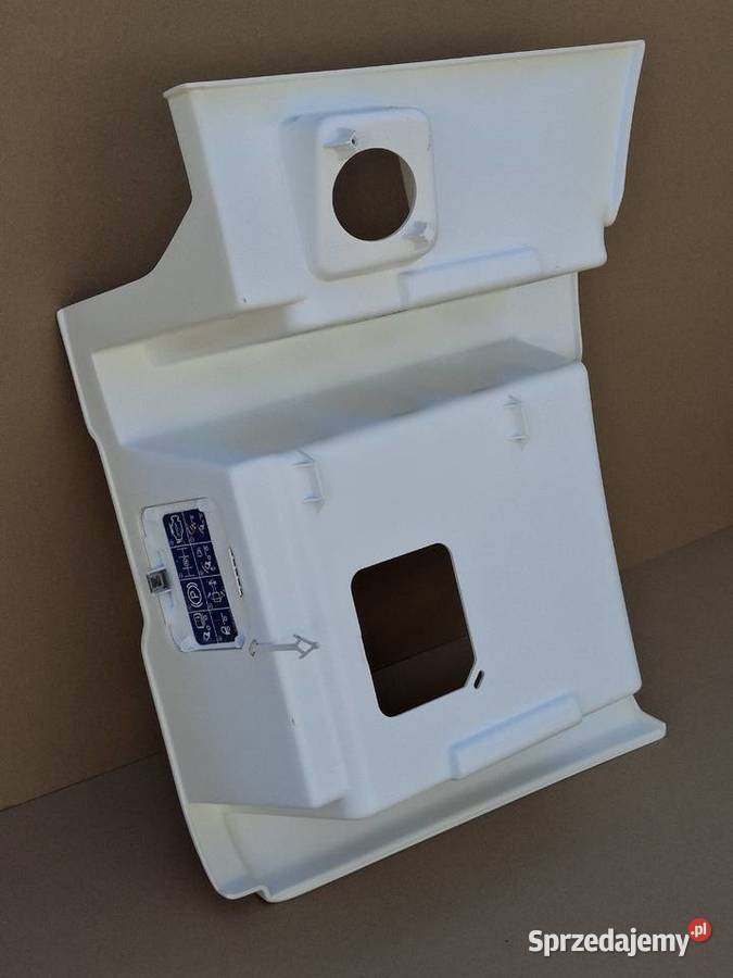 MAN TGX TG3 STOPIEŃ PRAWY DOLNY STOPNICA BIAŁY Bieleń