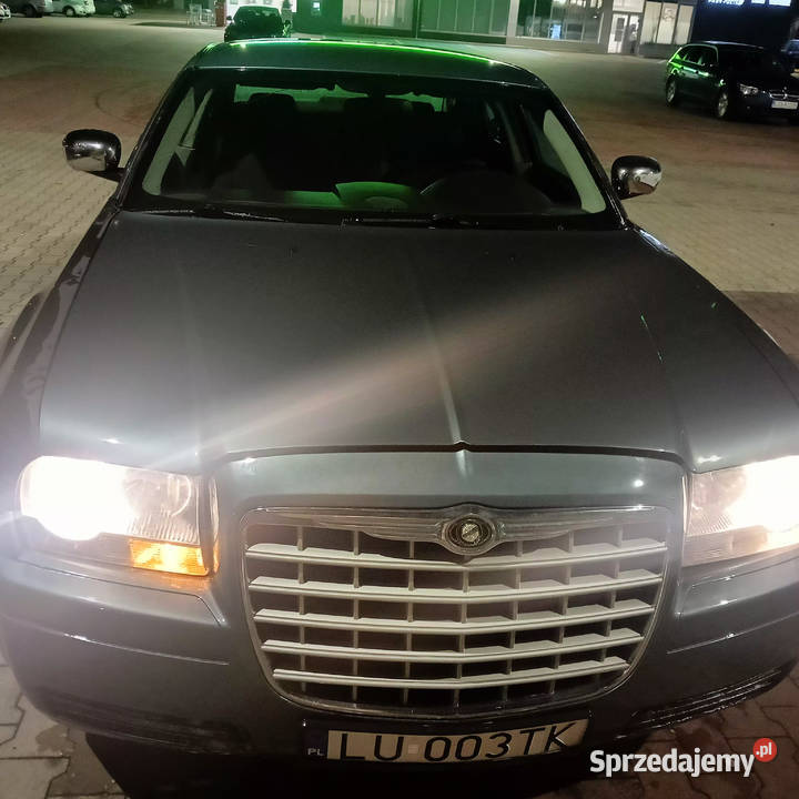 Chrysler 300C 27 V6 b gaz Rok produkcji 2006 300C Lublin