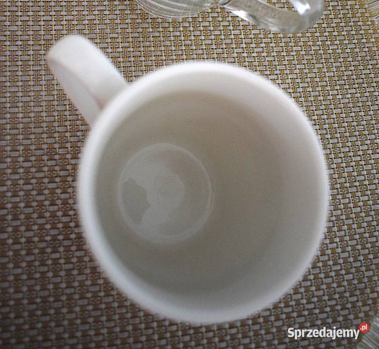 Ceramiczny kubek z przykrywką drugi Chełmno