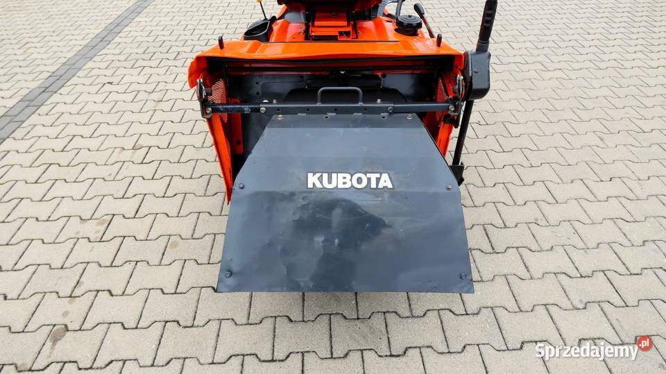 Deflektor do traktorów kosiarek KUBOTA seria łódzkie Świnice Warckie sprzedam