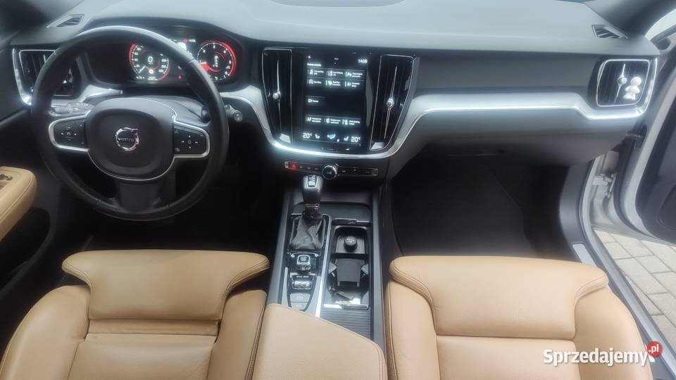 Volvo V60 D4 2019 perfekcyjnie utrzymany 2000cm3 Lublin