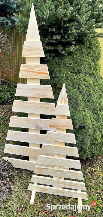 Świąteczna choinka drewniana choinka trókąt świętokrzyskie Radków
