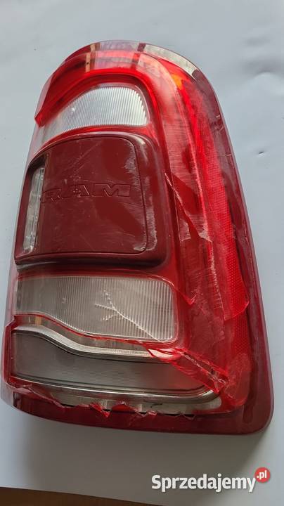 DODGE RAM 1500 2019 2024 LAMPA TYŁ PRAWA POD BSM Mojusz