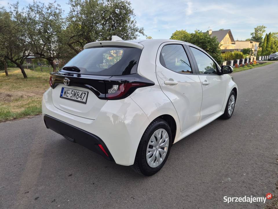 Toyota Yaris 2022 polski salon nowy model Yaris Rzeszów
