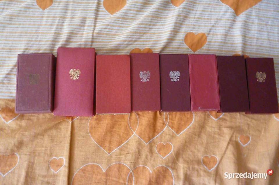 ZBIÓR ZESTAW ODZNACZEN ORDERY KRZYŻ