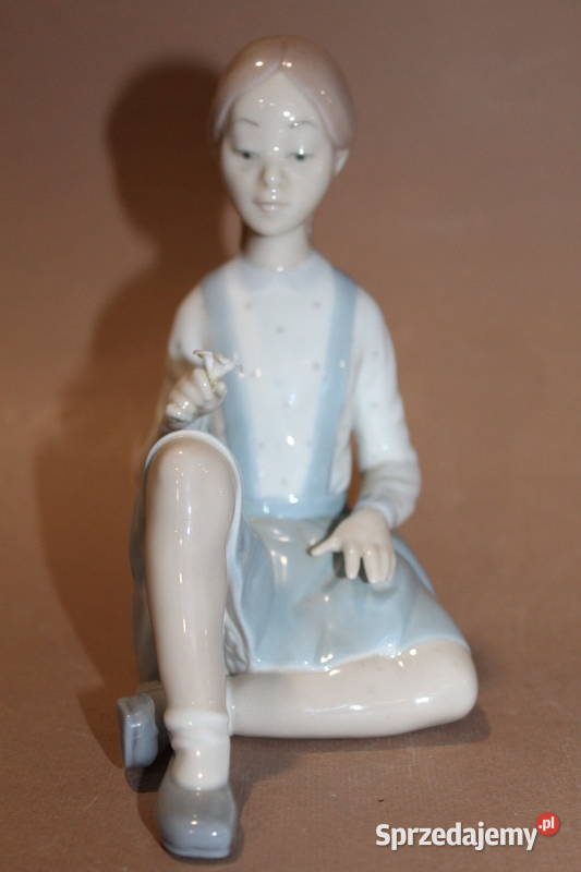 Figurka dziewczynki z kwiatem Lladro 268 Sklep Szczecin