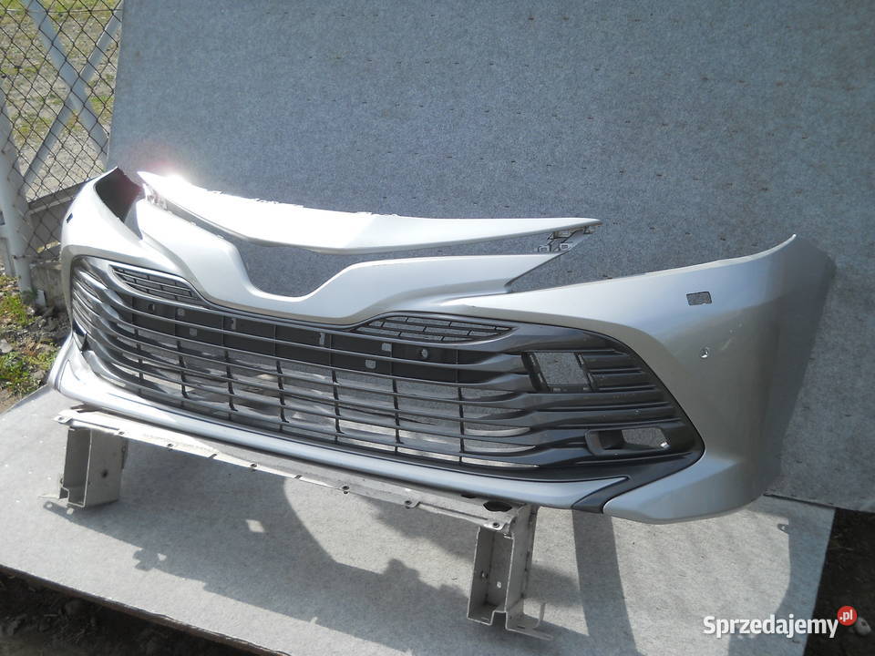 TOYOTA CAMRY VIII ZDERZAK PRZEDNI PRZÓD Siechnice