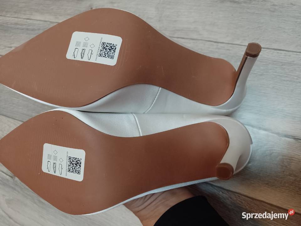 3940 ASOS DesignBiałe czółenka szpilki małopolskie Kraków