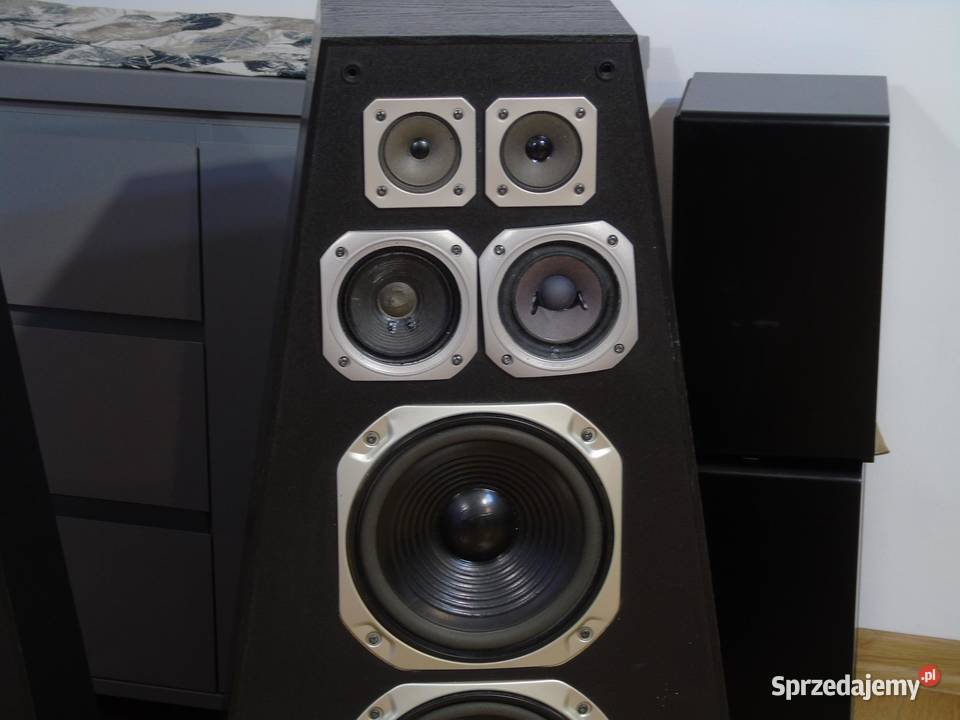 Kolumny imprezowe Pyramide 2 x 650 wat sprawne