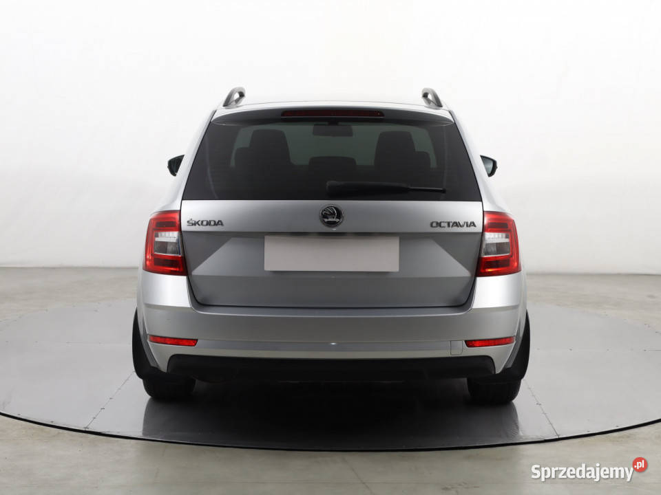 Skoda Octavia 14 TSI manualna Octavia Katowice
