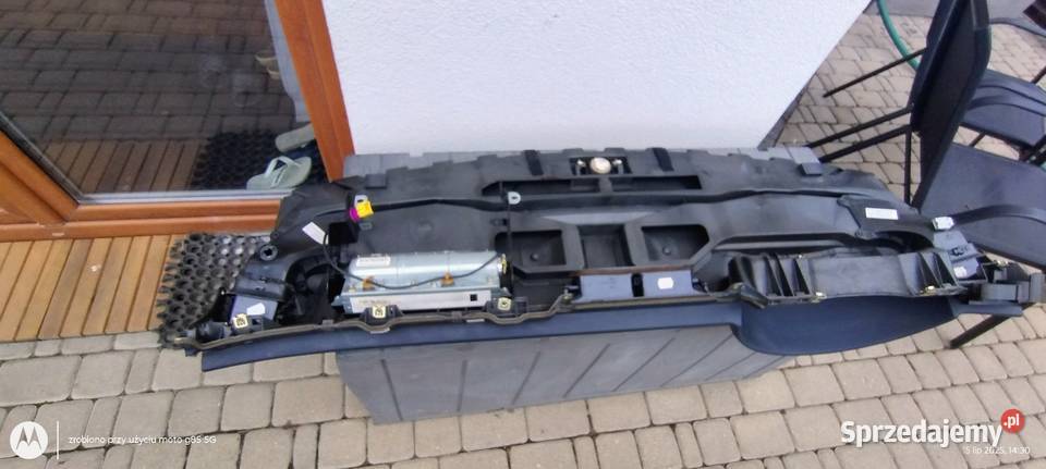 Konsola deska rozdzielcza Audi a4 B7 niebieska dolnośląskie Lubin sprzedam