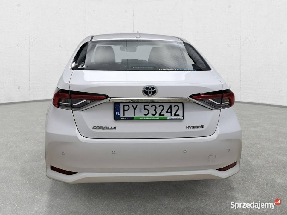 Toyota Corolla Seria E16 2012 Komorniki sprzedam