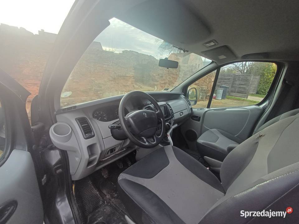 Renault Trafic 25dci 150 holenderkafajny stan 150KM Michałowice