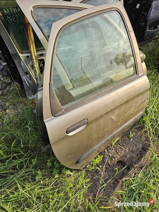 Drzwi citroen Xsara Picasso prawy tył Karoseria Łagów sprzedam