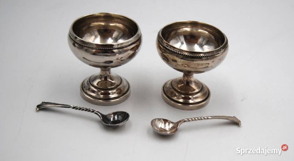 Para srebrnych solniczek Poznań