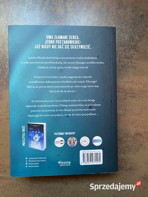 Rebecca Yarros Nova seria Renegaci Giżycko