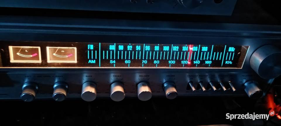 Amtuner retro z magnetofon Grodków