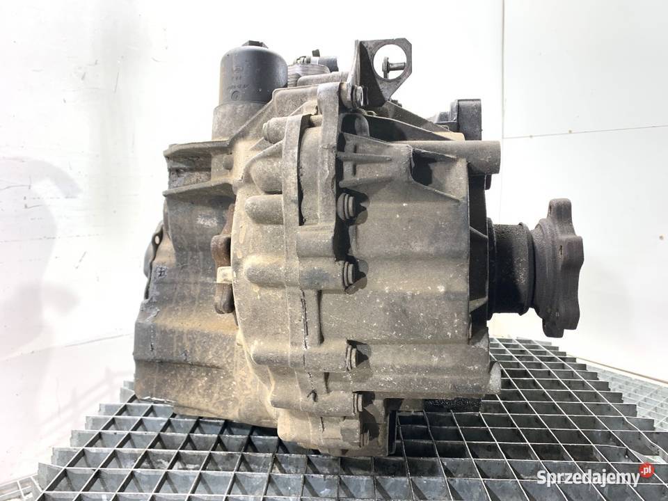 SKRZYNIA BIEGÓW VW TOURAN HXS 20 140 0310 sprzedam