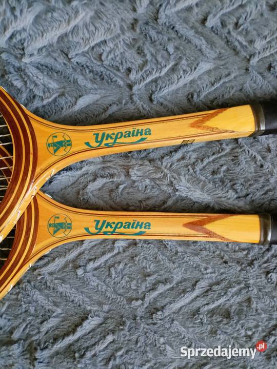 Rakiety tenisowe marki Ukraina w pokrowcu