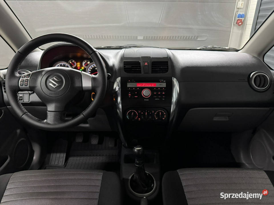 Suzuki SX4 4x4 salon stan idealny oryginał zero