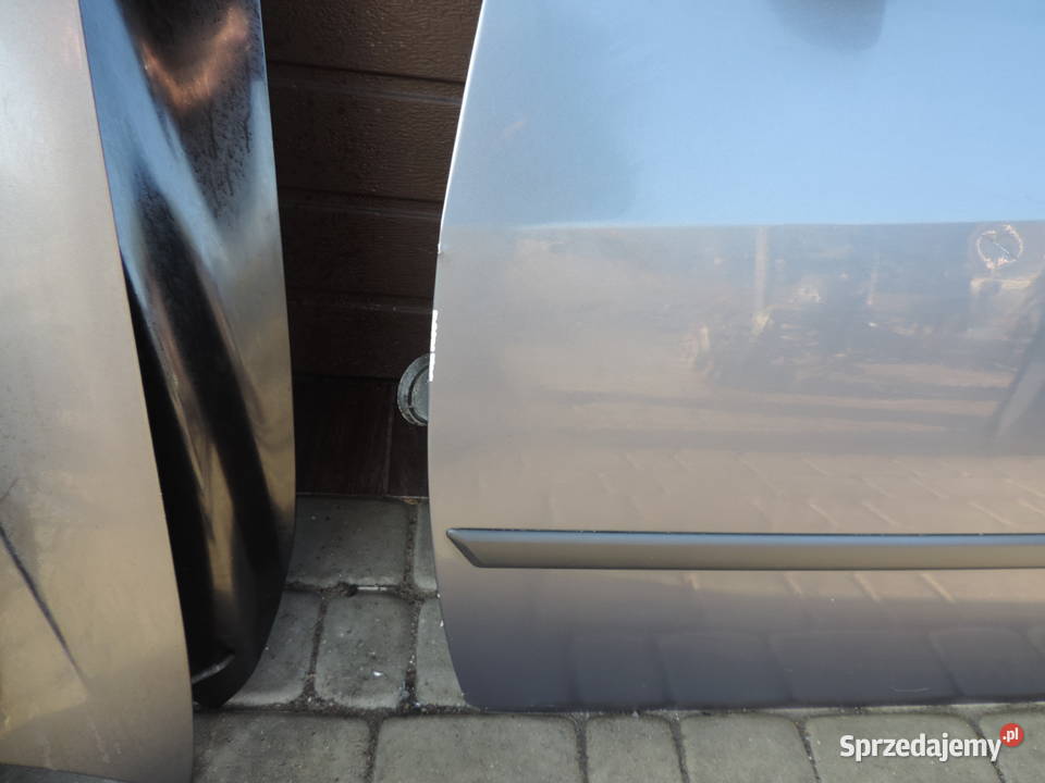 DRZWI LEWY PRZÓD FORD FIESTA MK5 5D KOLOR M2 Rok produkcji 2005