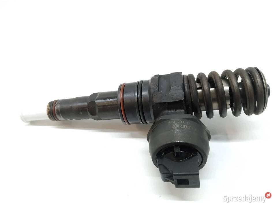POMPOWTRYSKIWACZ 038130073AH 19 TDI VW Rok produkcji 2001