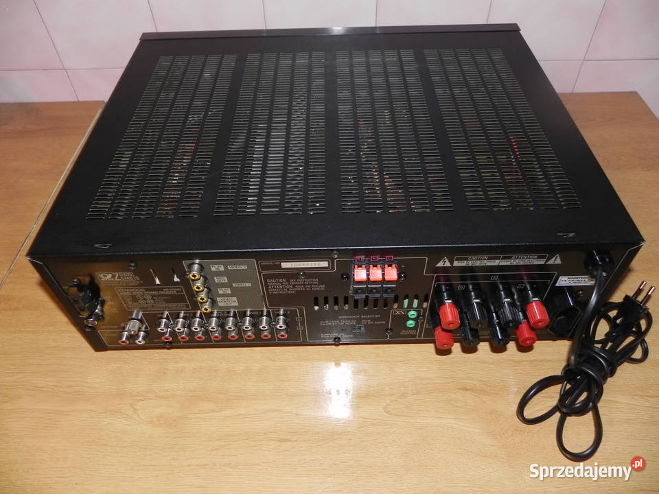 Amplituner Kenwood KRV7030