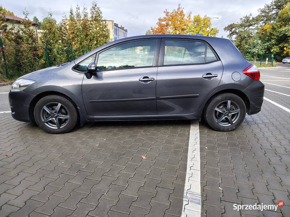 Toyota Auris 133 2013r Salon Polska małopolskie