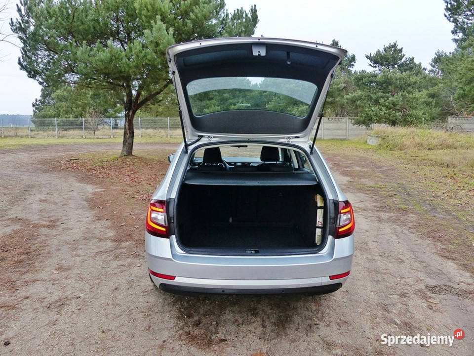 koda Octavia 16 TDI AMBITIONClimatronicAluPełna Piła