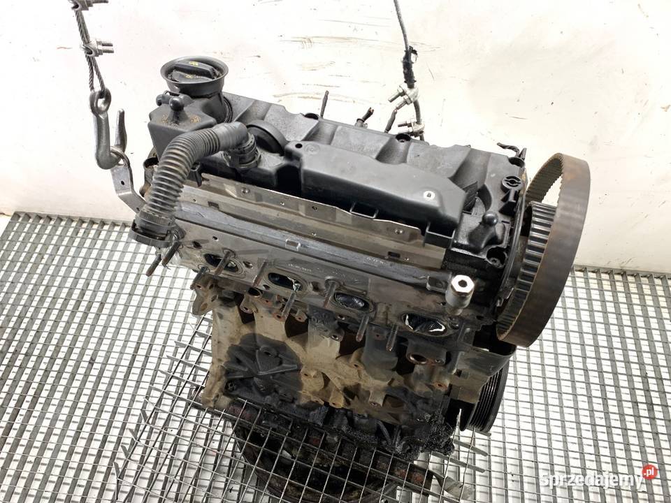 SILNIK SKODA 20 150 CKF OCTAVIA III