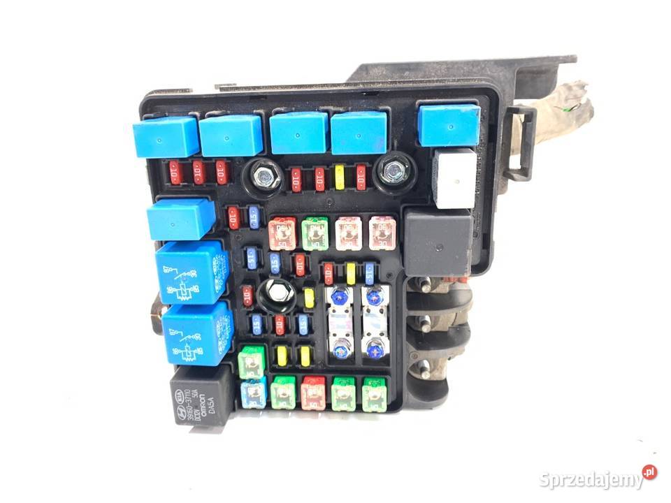 SKRZYNKA BEZPIECZNIKÓW KIA CEED Hatchback 0712