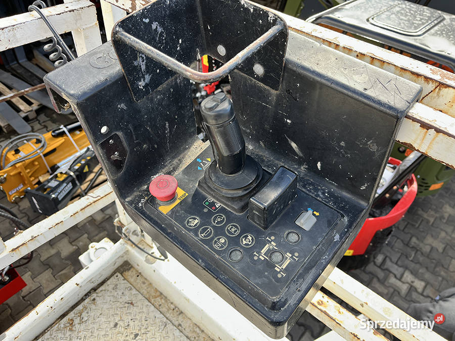 Zwyżka nożycowa terenowa Genie GS4069 RT 1412 m nie Kęty