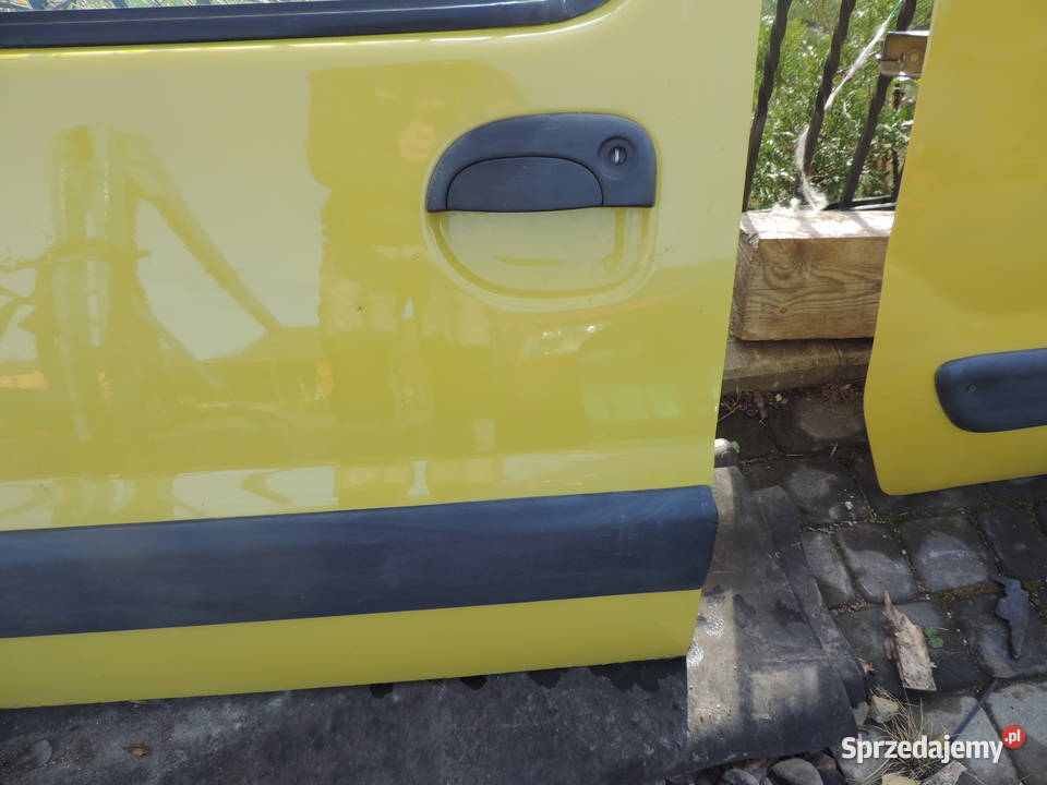 RENAULT KANGOO 1 DRZWI LEWE PRZEDNIE DV396