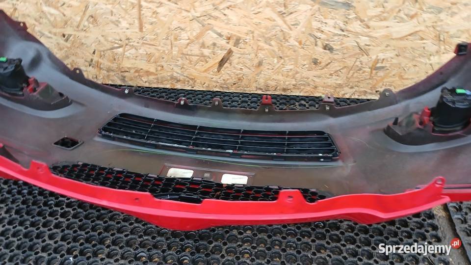 TOYOTA YARIS II LIFT ZDERZAK PRZÓD 3P0 HALOGEN osobowe sprzedam