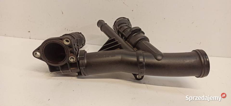 SEAT ATECA OBUDOWA TERMOSTATU 04L121071E Osłony i zaślepki