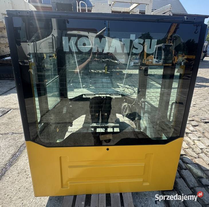 Kabina Ładowarki Komatsu WA 4705 20012005 Karoseria