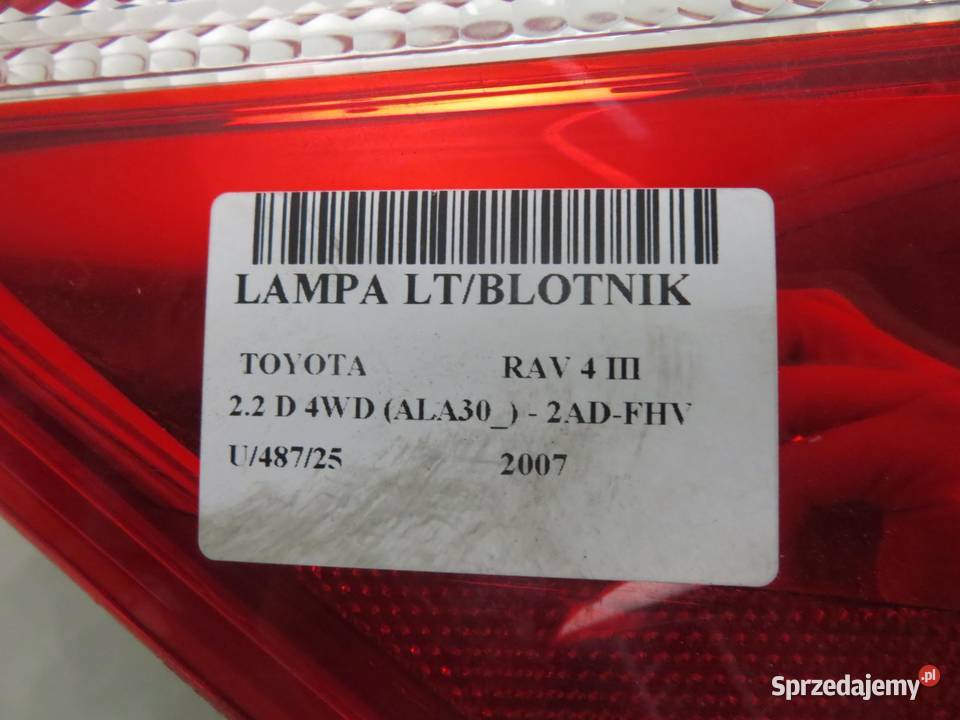 LAMPA LEWA TYLNA TOYOTA RAV 4 III sprzedam