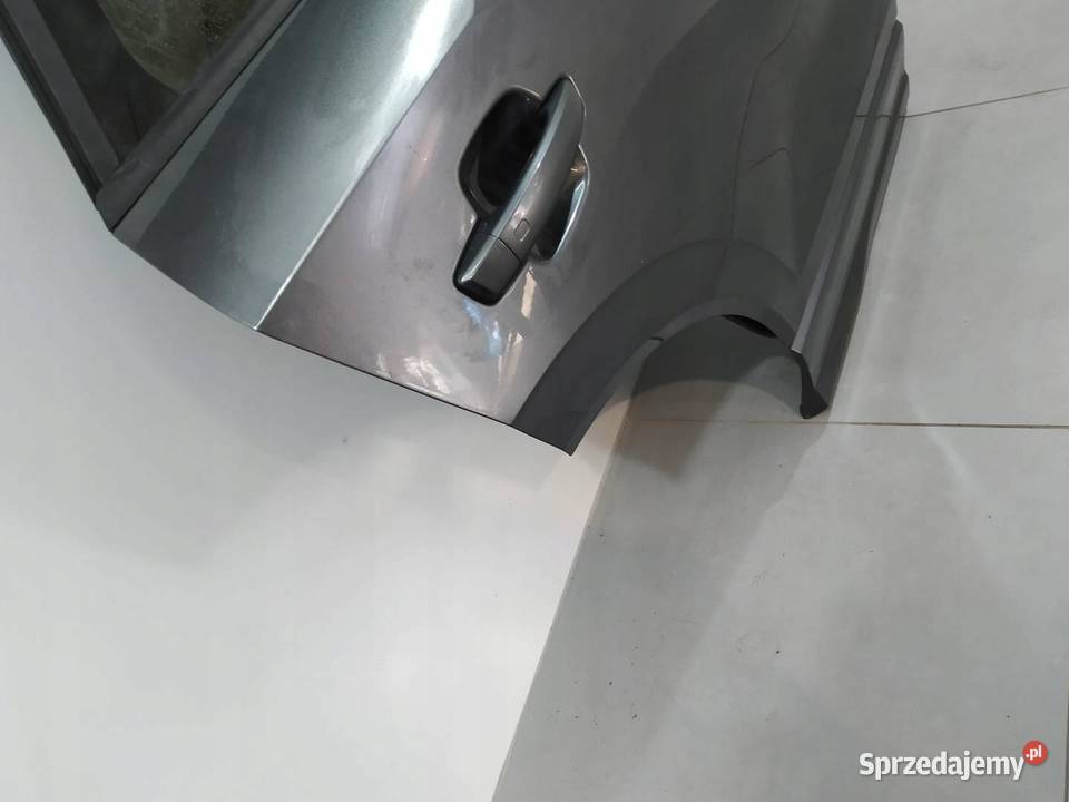 DRZWI PRAWE TYŁ SZARE Audi Q2 I 2016