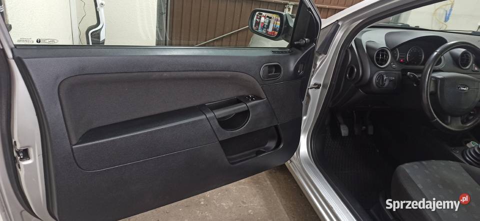 Ford Fiesta 2004 13 benzyna Oborniki