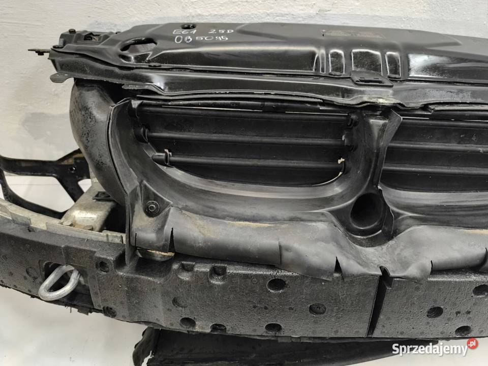 PAS PRZEDNI WZMOCNIENIE 25D BMW E61 7033696 Wentylatory chłodnic klimatyzacji