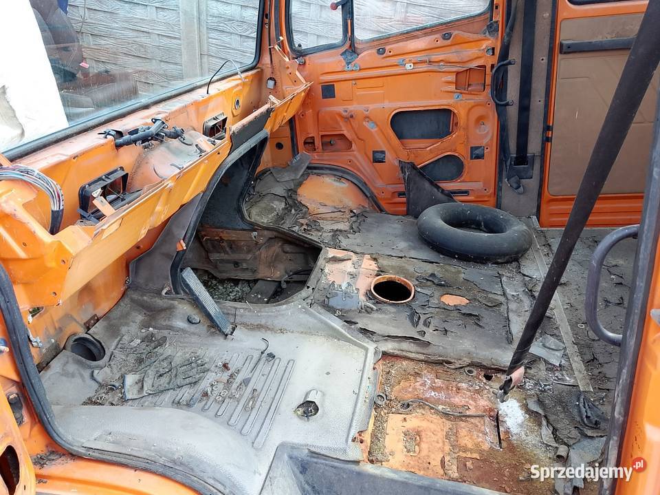 Kabina Mercedes 609 Vario kaczka kaczor Kakonin