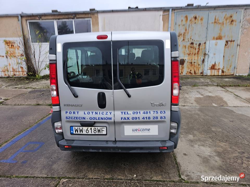 Samochód Renault Trafic manualna Szczecin