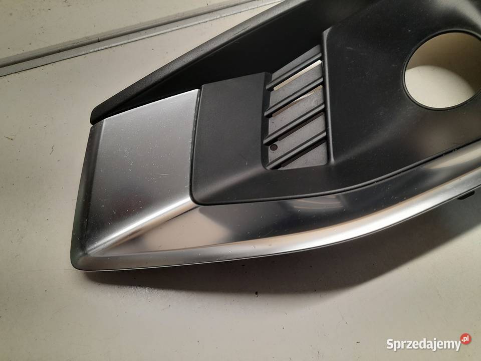 AUDI A4 B9 LIFT KRATKA ZAŚLEPKA ZDERZAKA LEWA