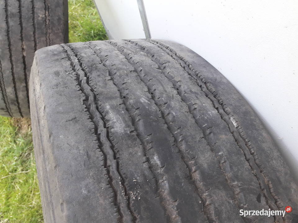 2 Opony MICHELIN XZA1 ciężarowe rolnicze Kamocin sprzedam