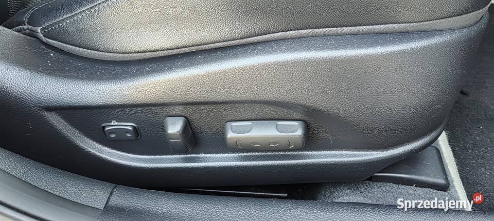 Hyundai i40 15 CRDi Premium Parzniew sprzedam