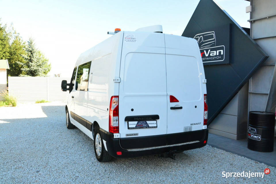 Renault Master średniak 7 osobowy brygadówka czujnik parkowania Renault